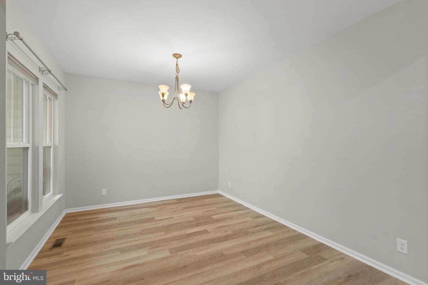 23542 Christina Ridge Square photo 15