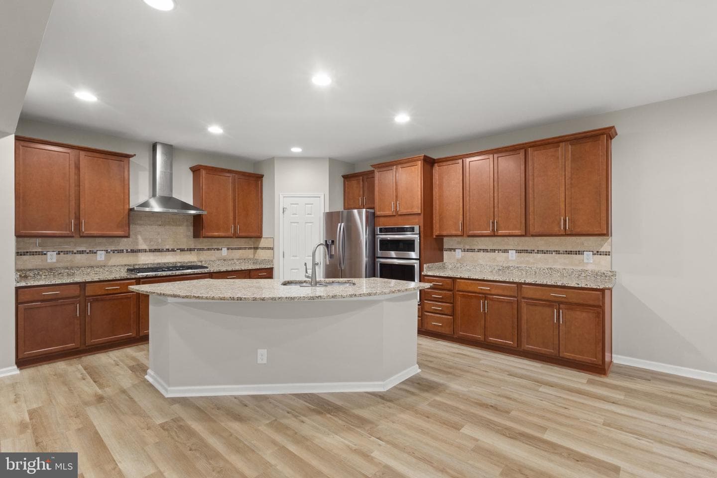 23542 Christina Ridge Square photo 7