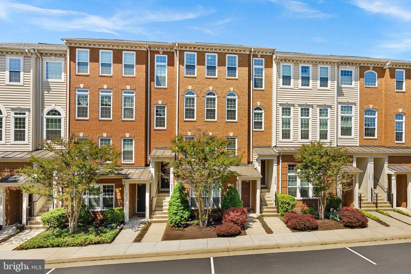 42263 Black Rock Terrace, Aldie