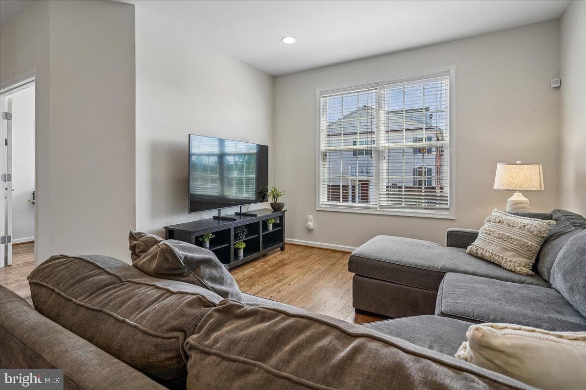 25073 Prairie Fire Square photo 7