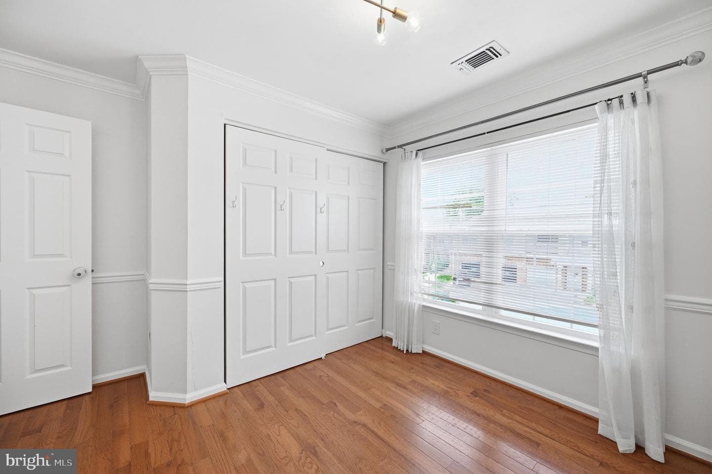 45071 Brae Terrace #202 photo 18