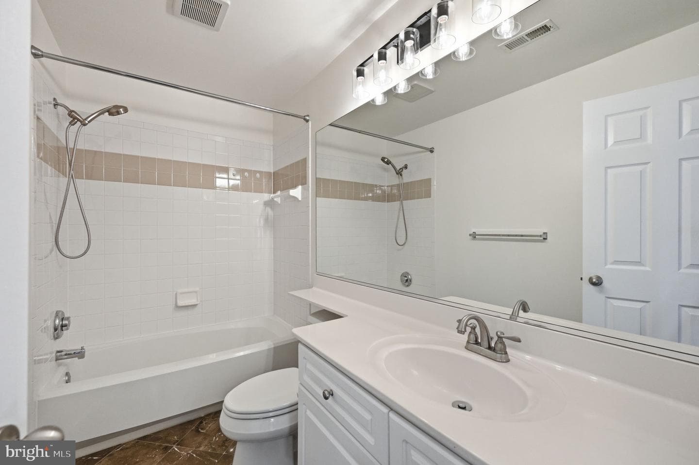45071 Brae Terrace #202 photo 21