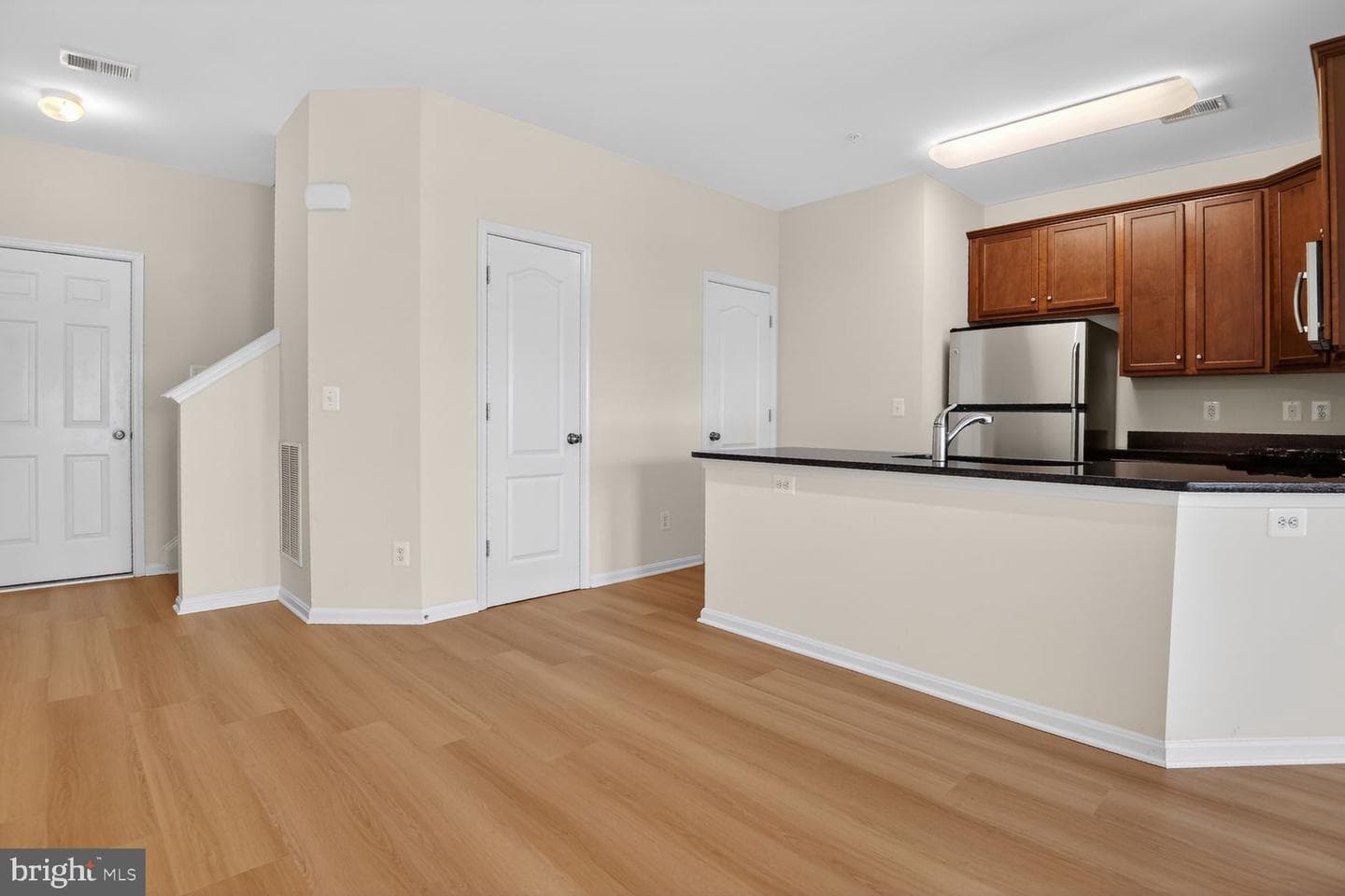 24690 Byrne Meadow Square photo 3