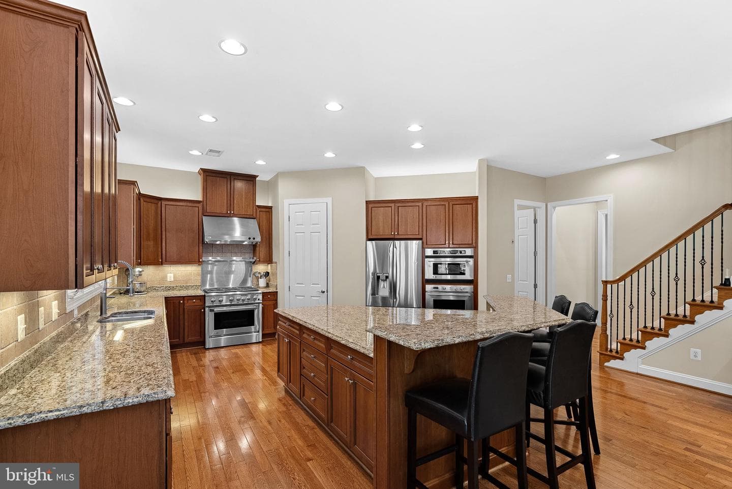 17219 Westfield Place photo 29