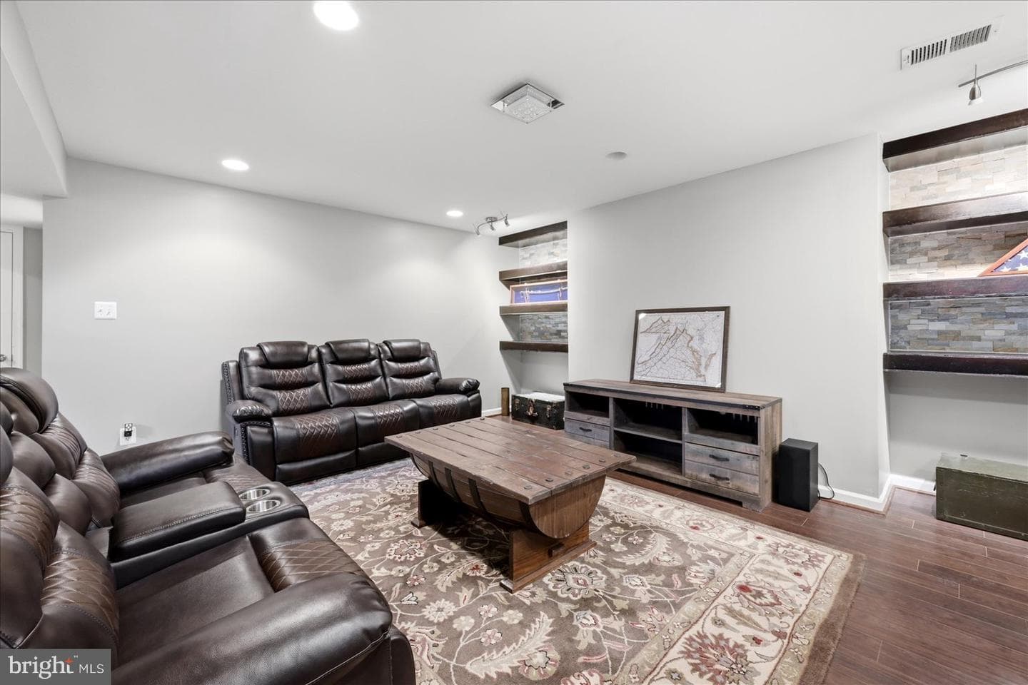 25437 Fritz Court photo 22