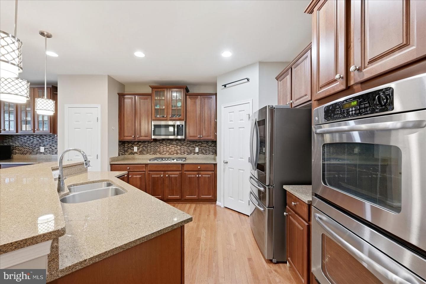 25437 Fritz Court photo 7
