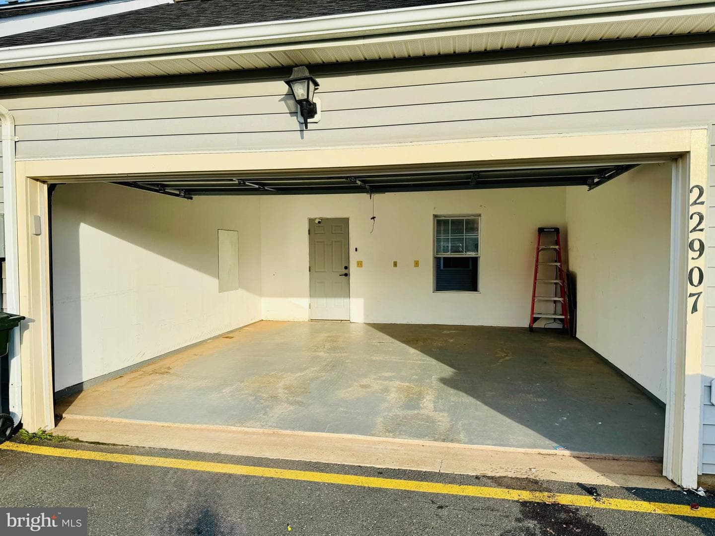 22907 Benson Terrace photo 19