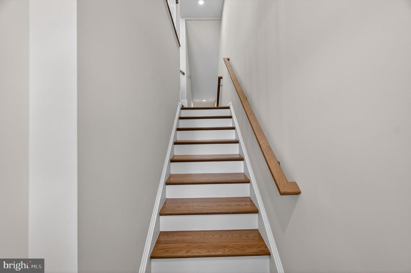 42478 Invergordon Terrace photo 29