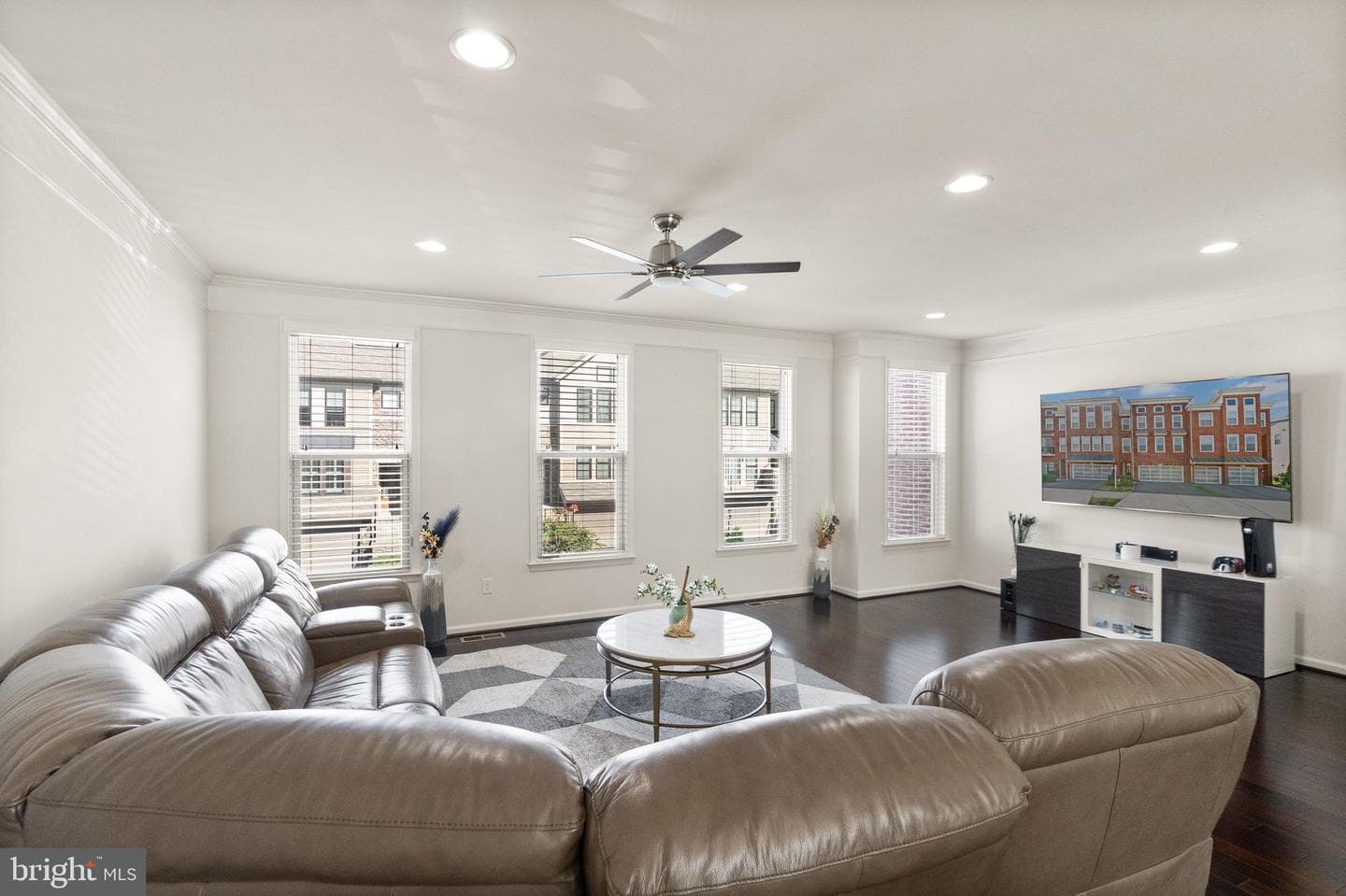 23491 Epperson Square photo 17