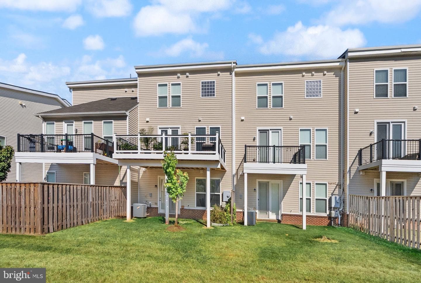 23491 Epperson Square photo 53