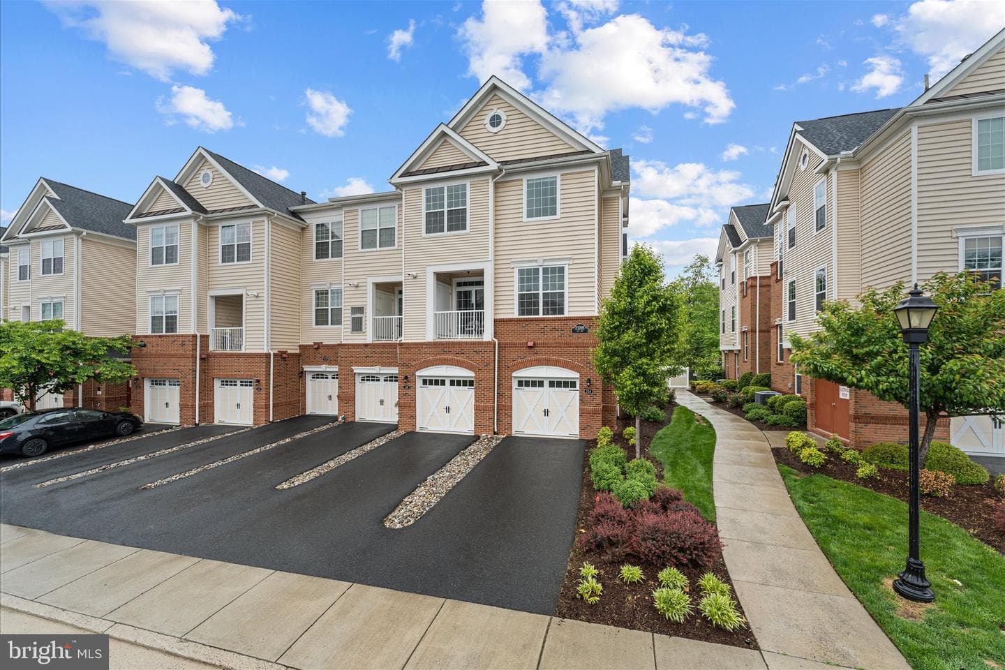 23265 Milltown Knoll Sq # 114 photo 29