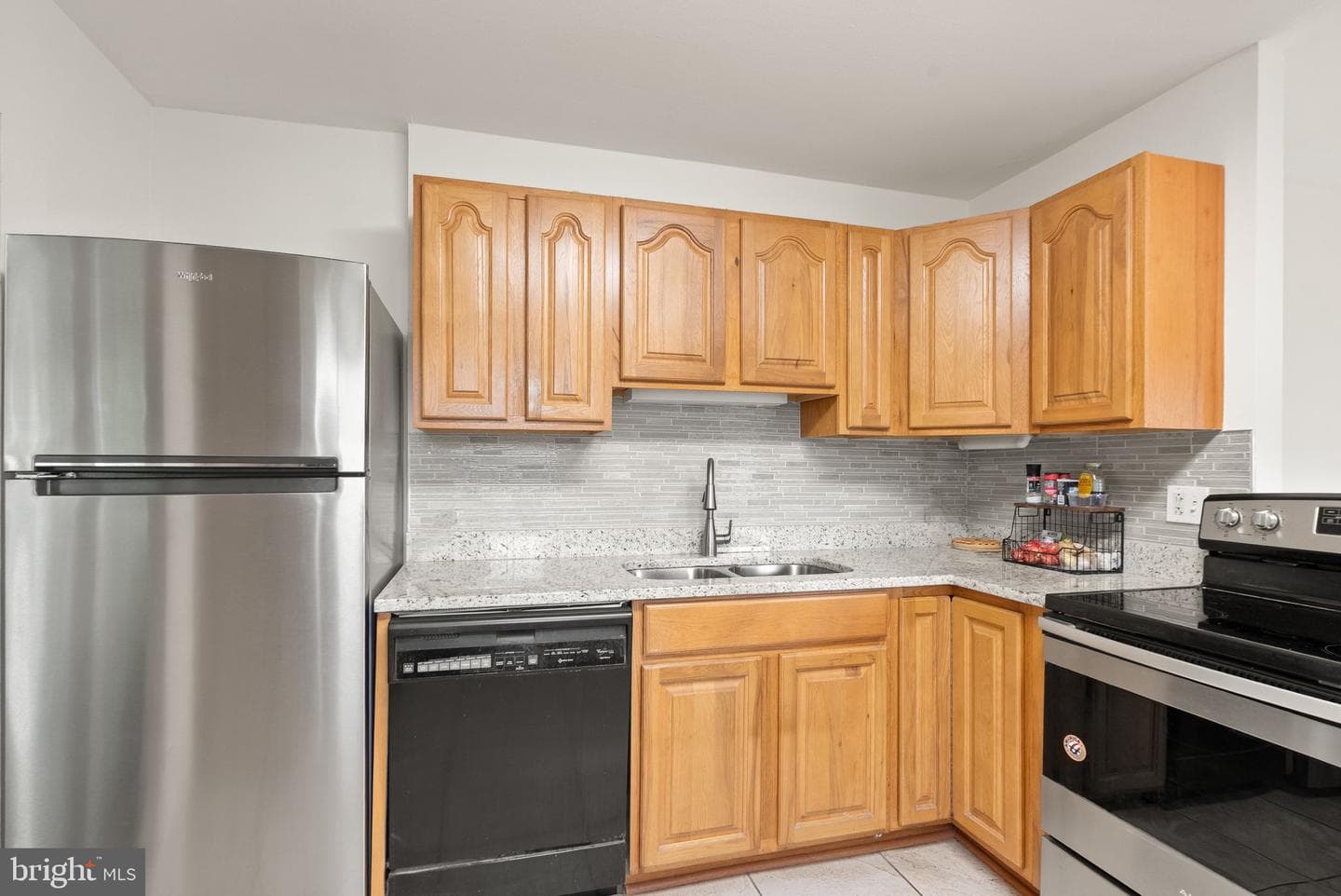 514 W Nettle Tree Road photo 14