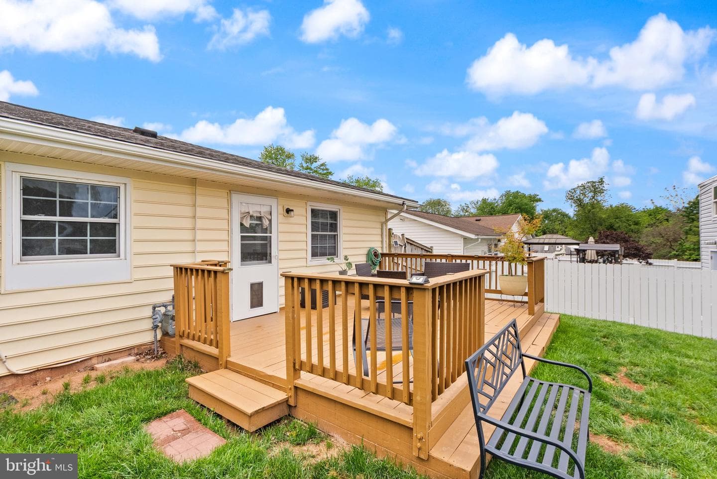 514 W Nettle Tree Road photo 43