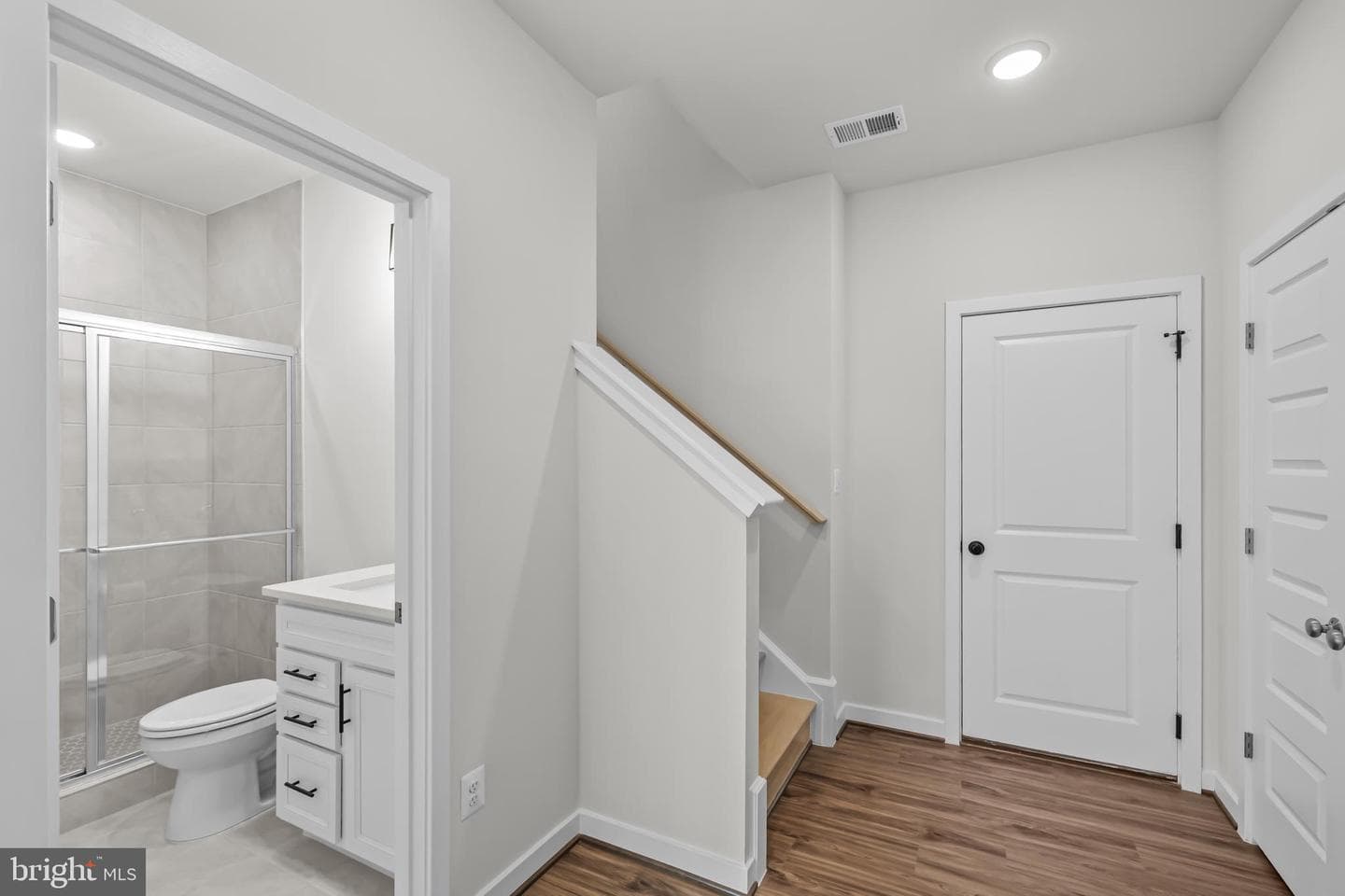 42116 Waltz Terrace photo 10