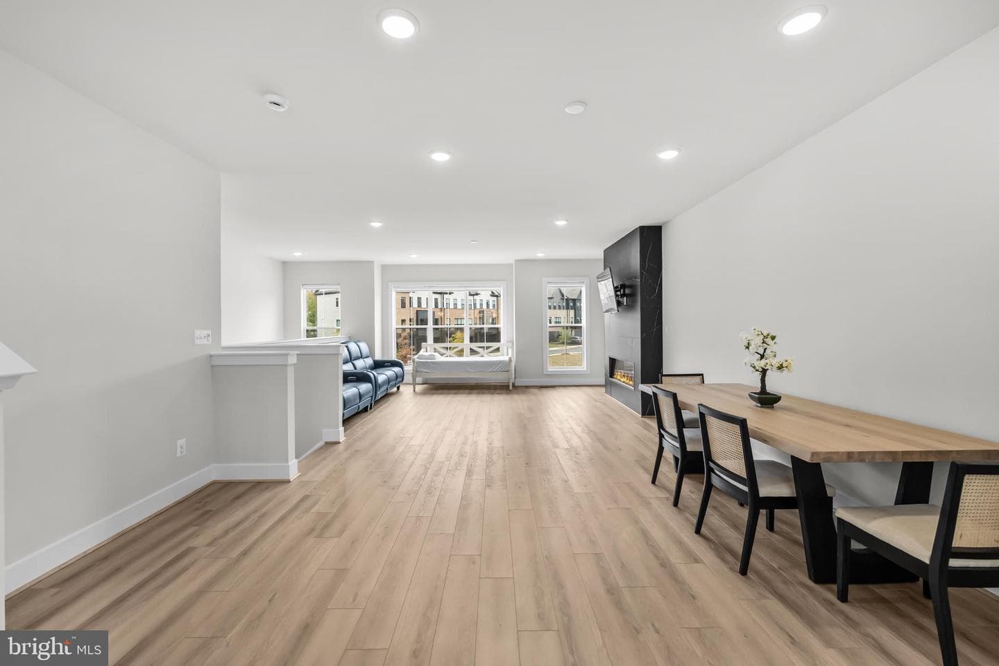 42116 Waltz Terrace photo 17