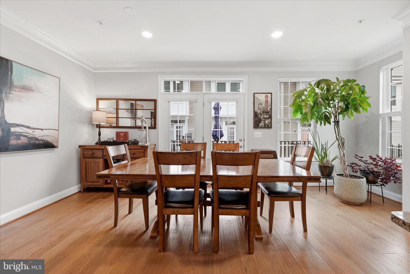 402 Haupt Square SE photo 11