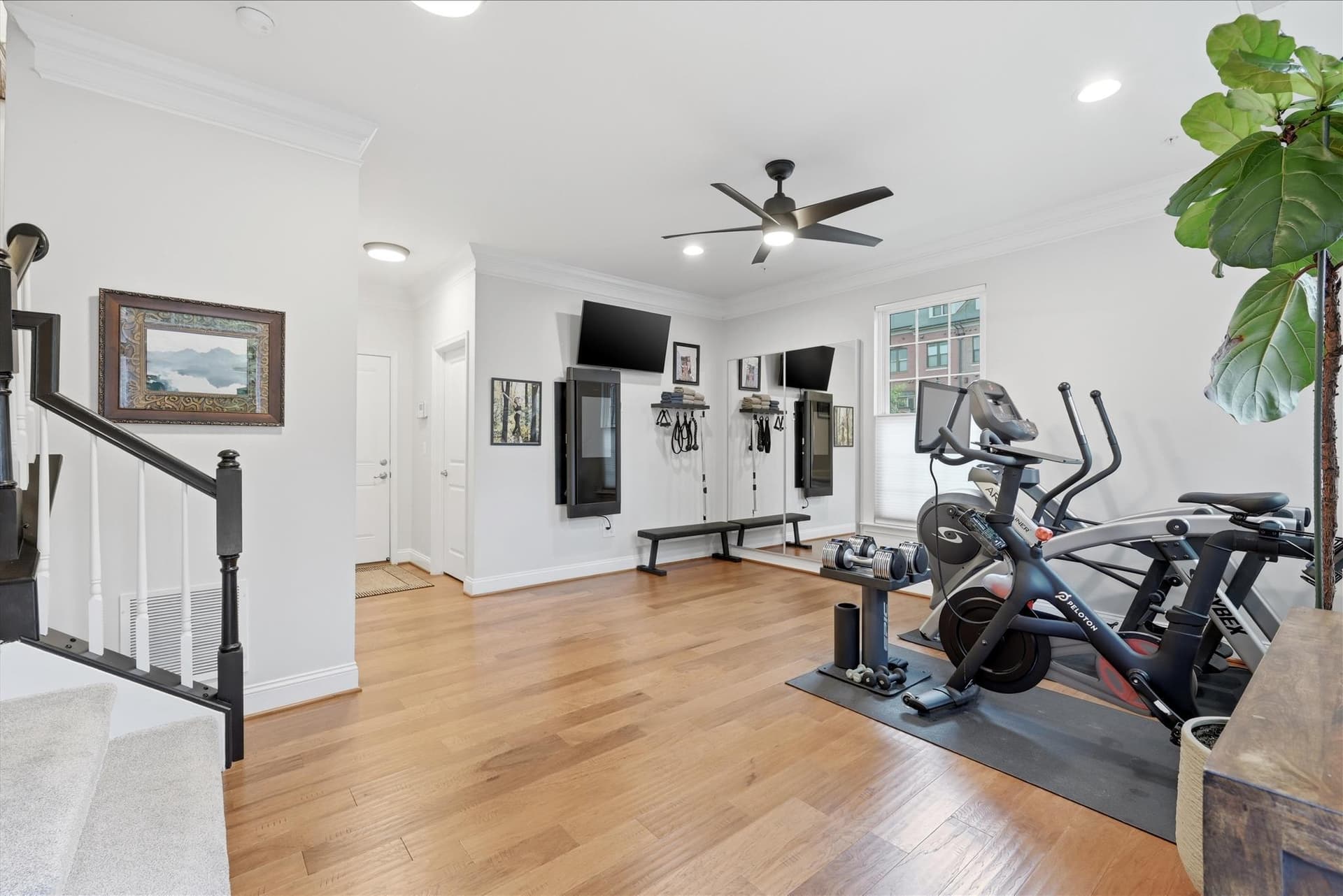 402 Haupt Square SE photo 34
