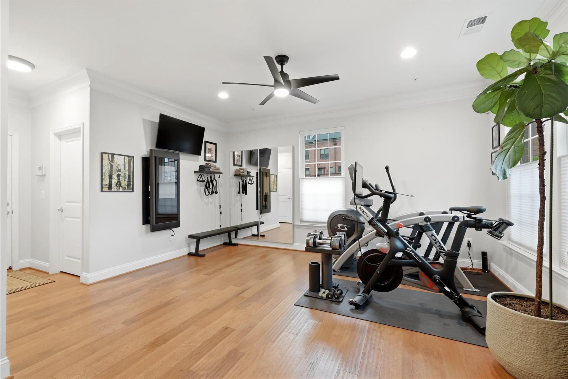 402 Haupt Square SE photo 36