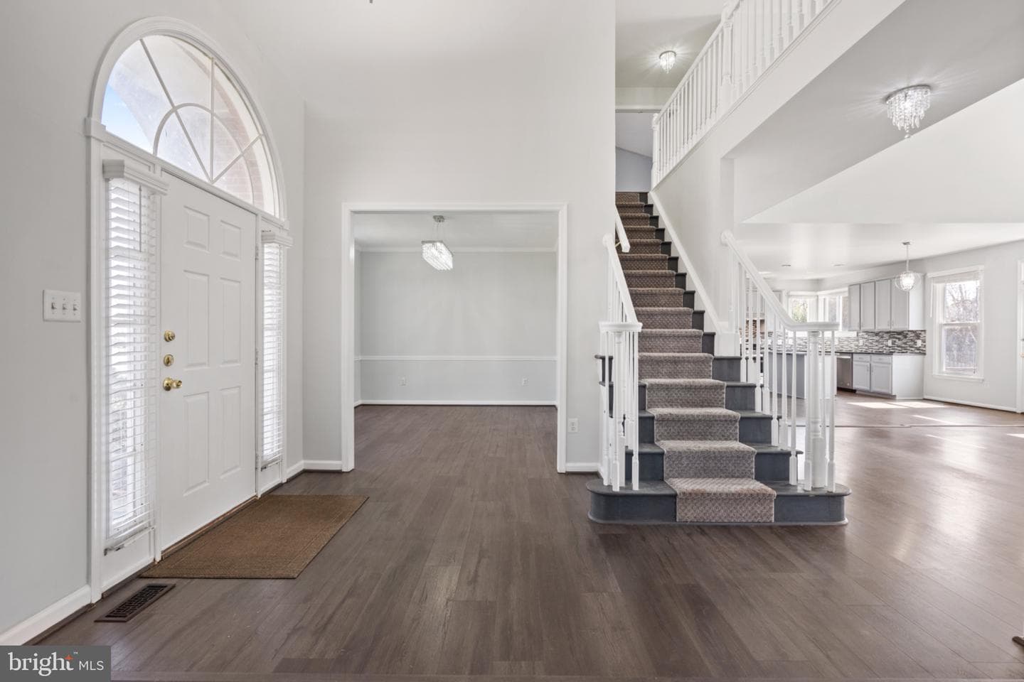21143 Mayapple Place photo 4