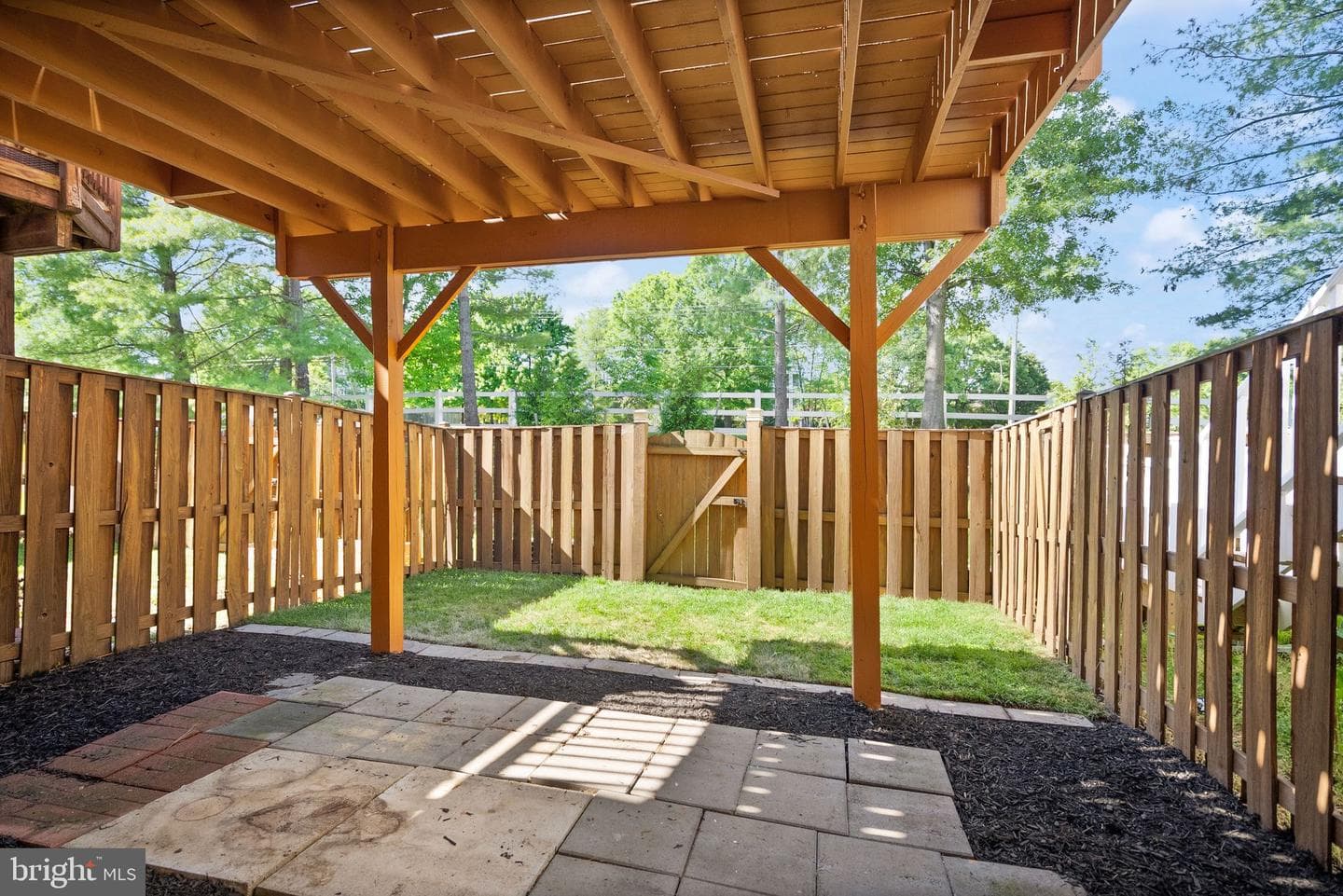 21740 Kings Crossing Terrace photo 41