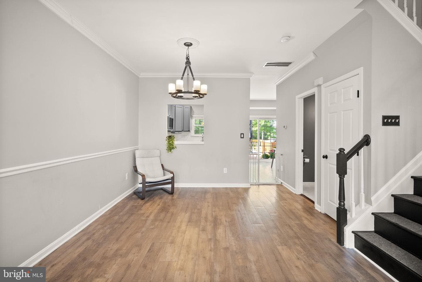 21740 Kings Crossing Terrace photo 8