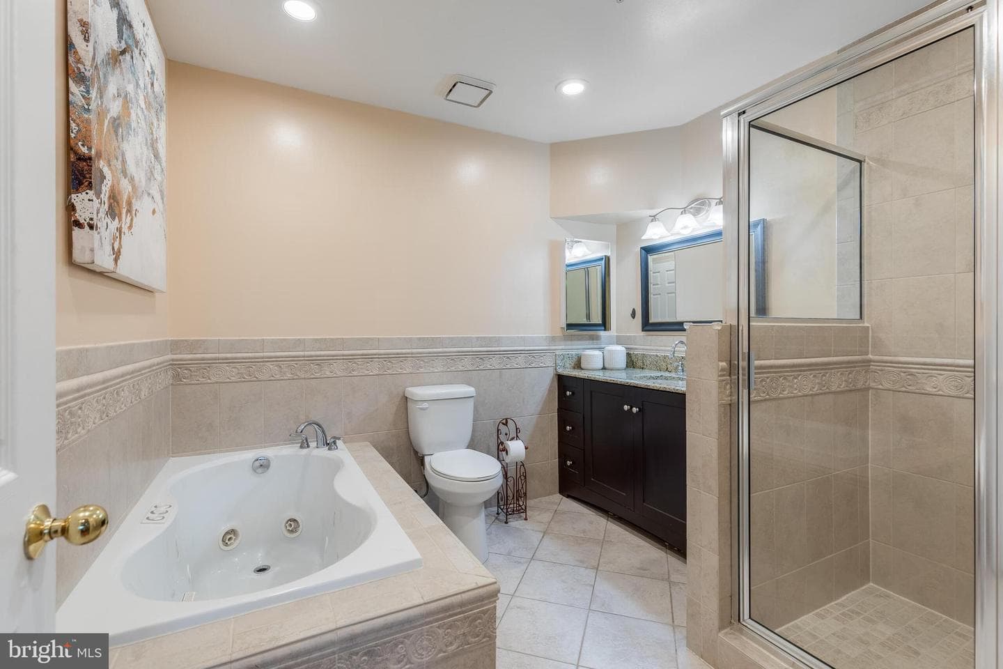 20313 Beechwood Terrace #102 photo 16