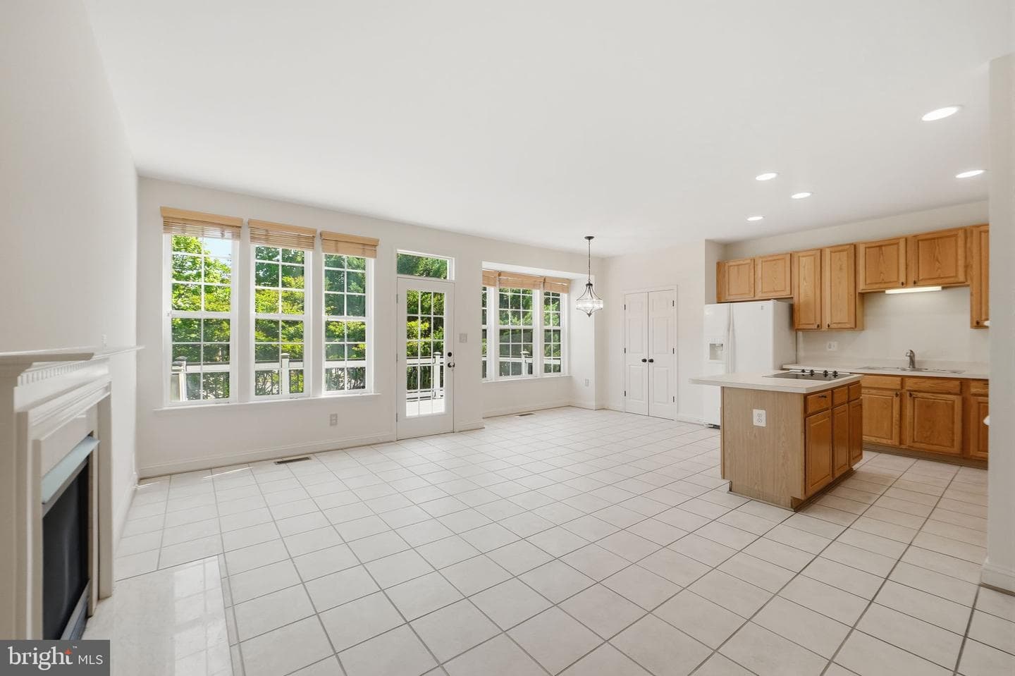 802 Ferndale Terrace NE photo 11