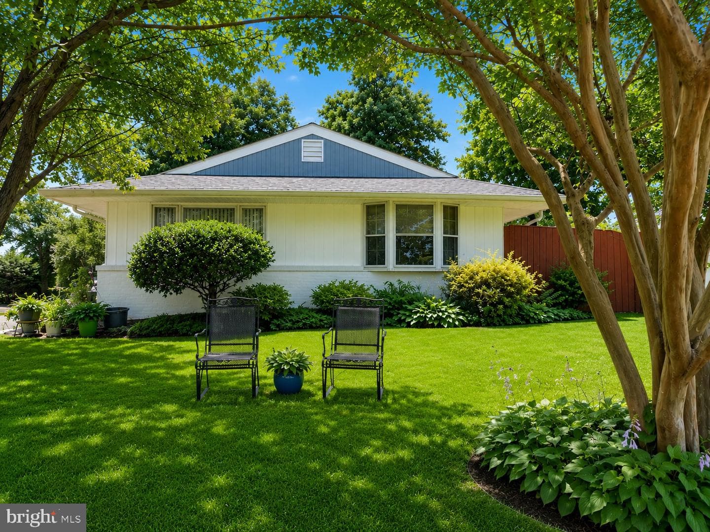 304 N Sterling Boulevard, Sterling