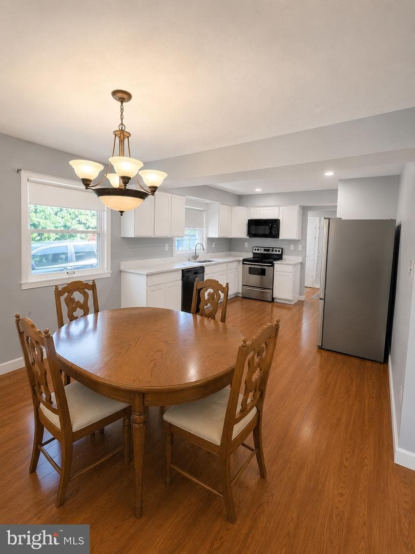 304 N Sterling Boulevard photo 6