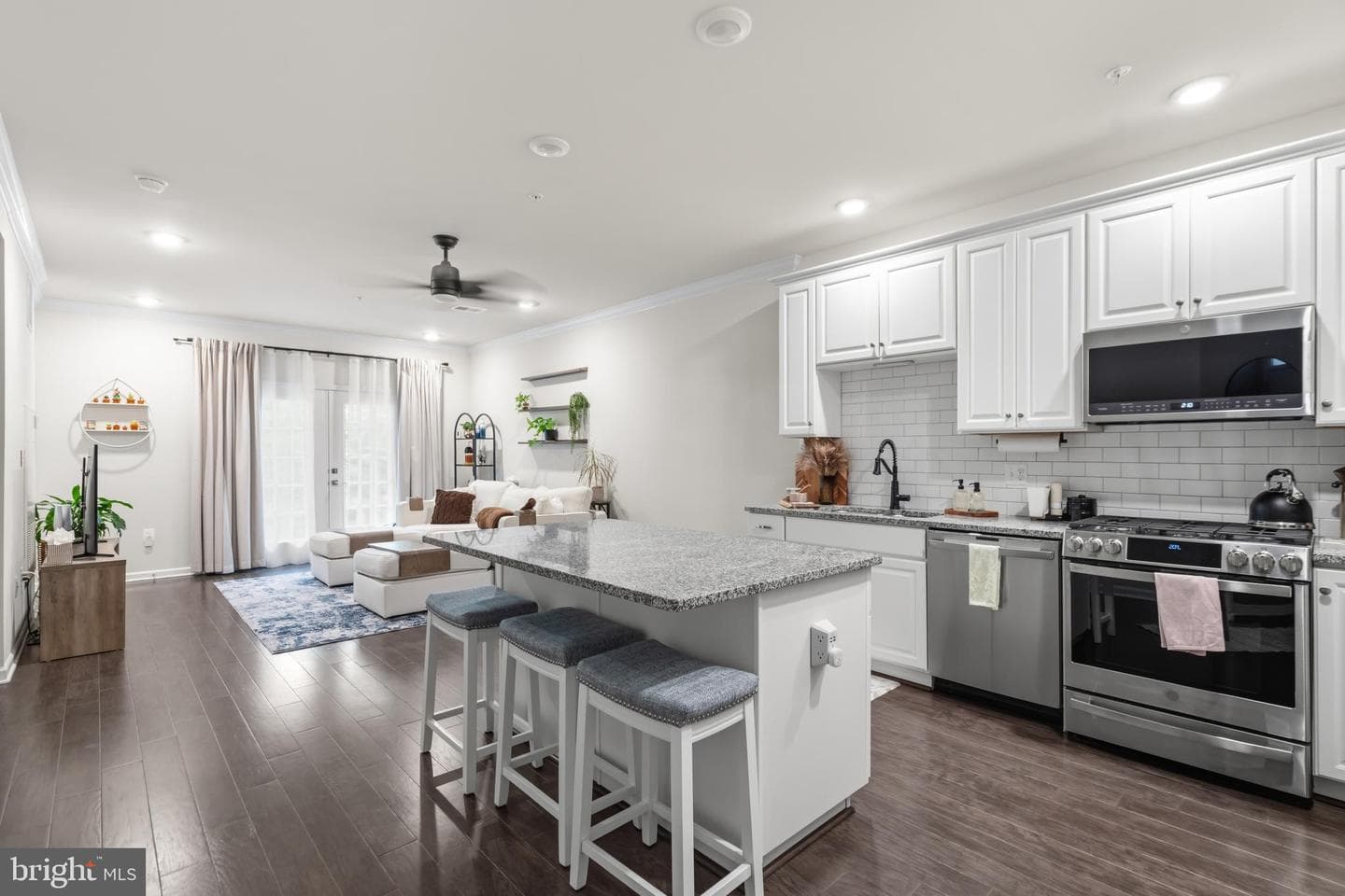 23255 Milltown Knoll Square #111 photo 3