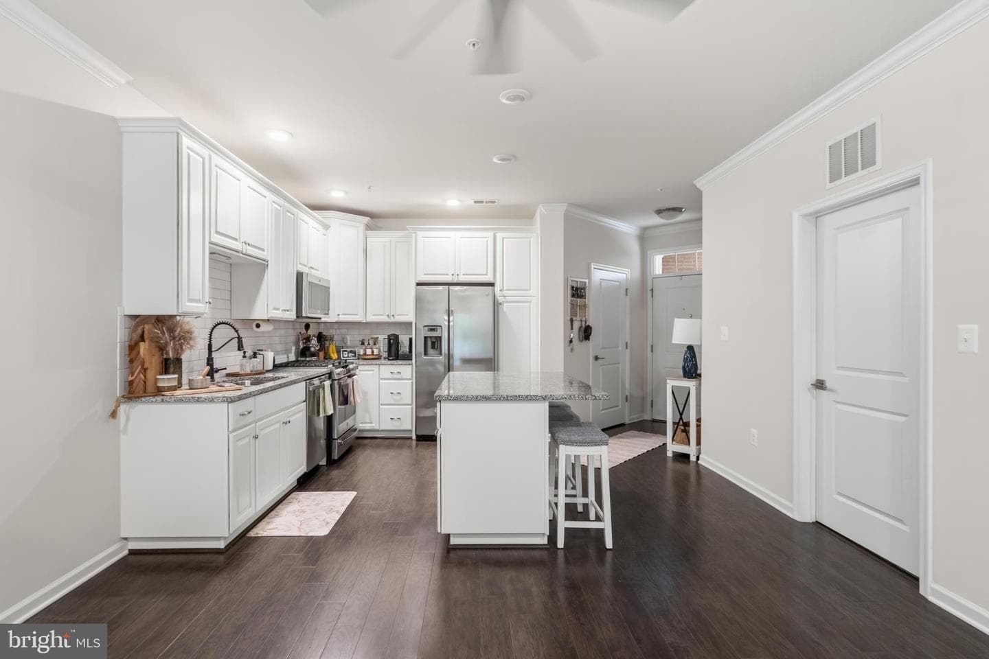 23255 Milltown Knoll Square #111 photo 6