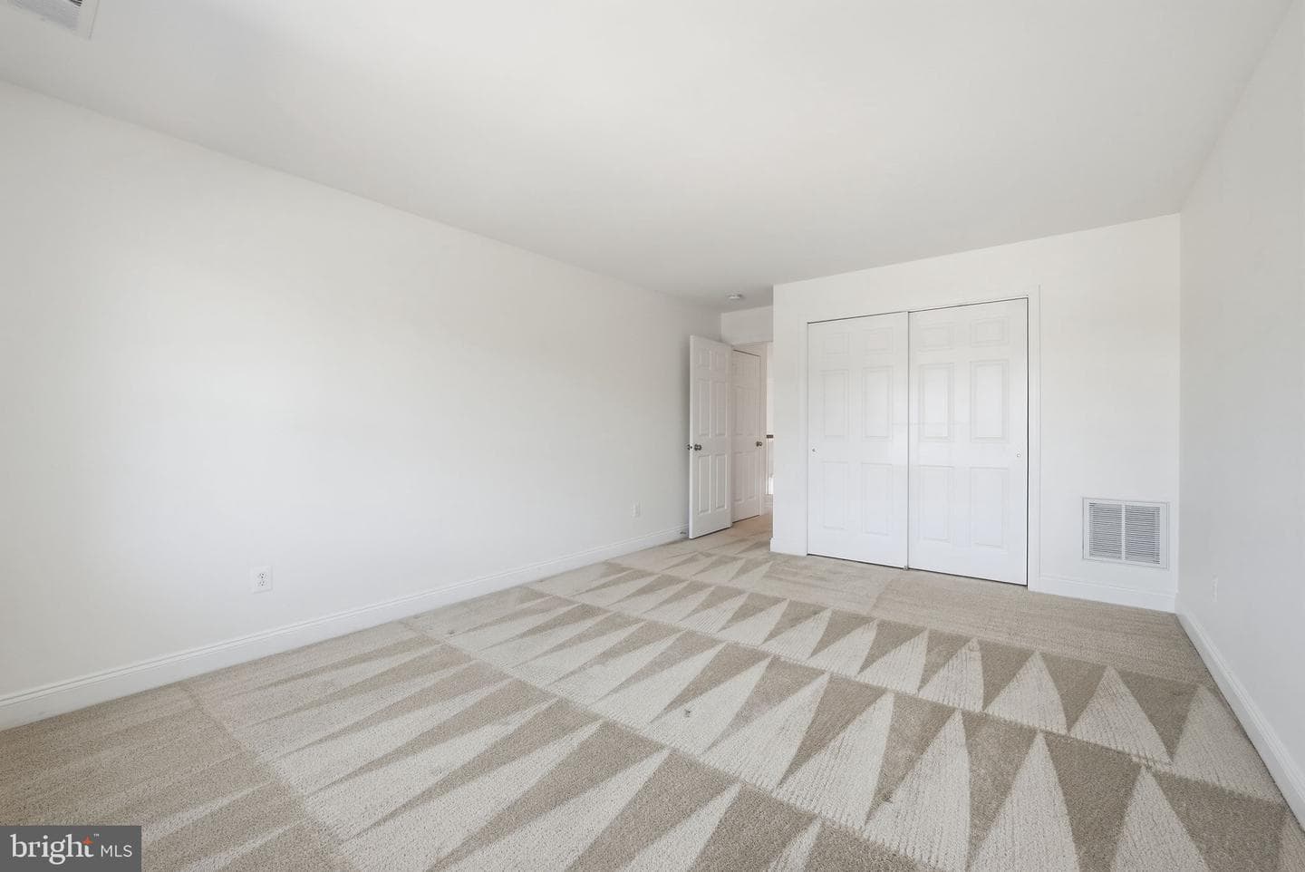 22909 N Brown Square photo 40