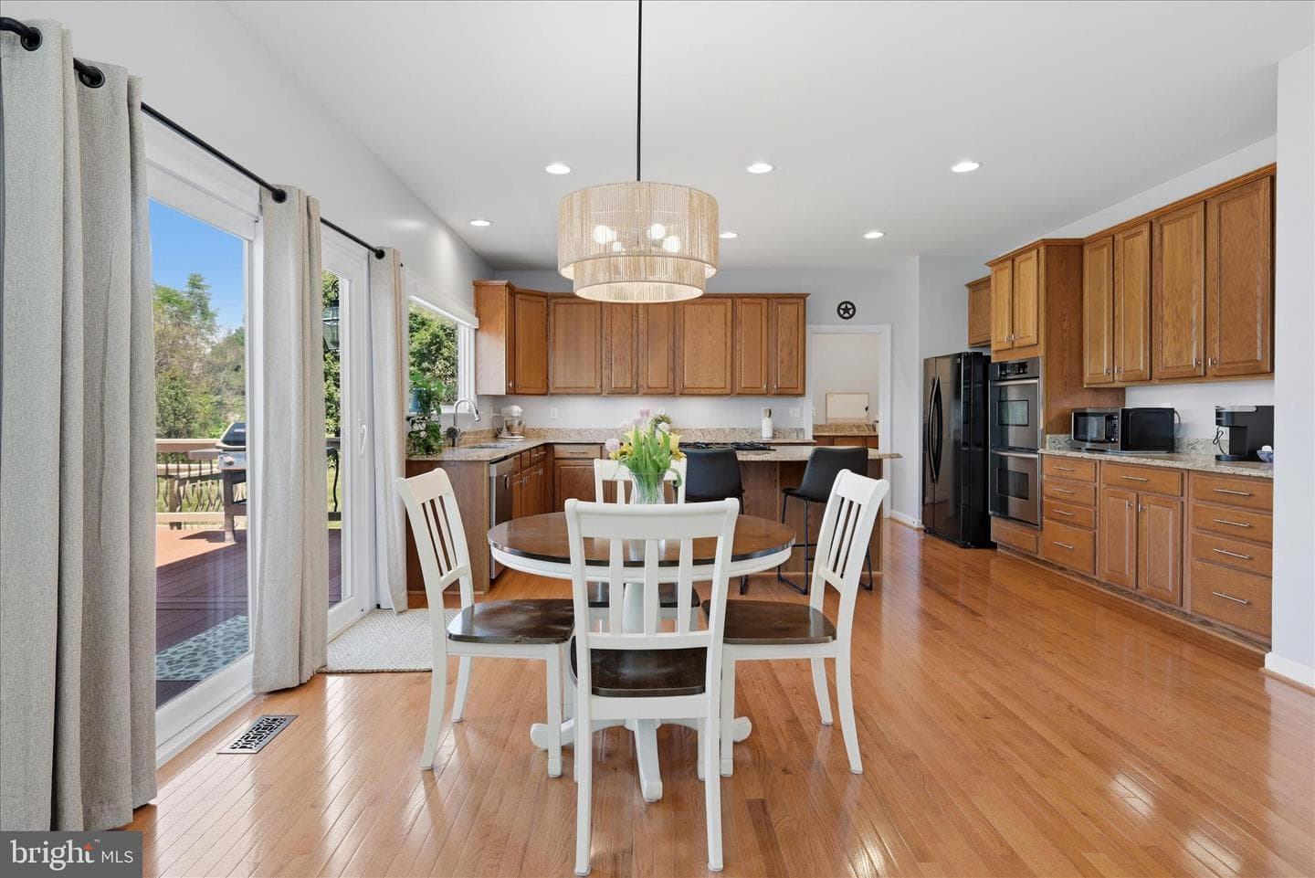 36704 Vineyard View Place photo 17