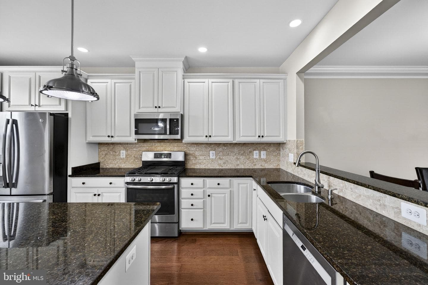 23430 Madison Heights Terrace photo 11