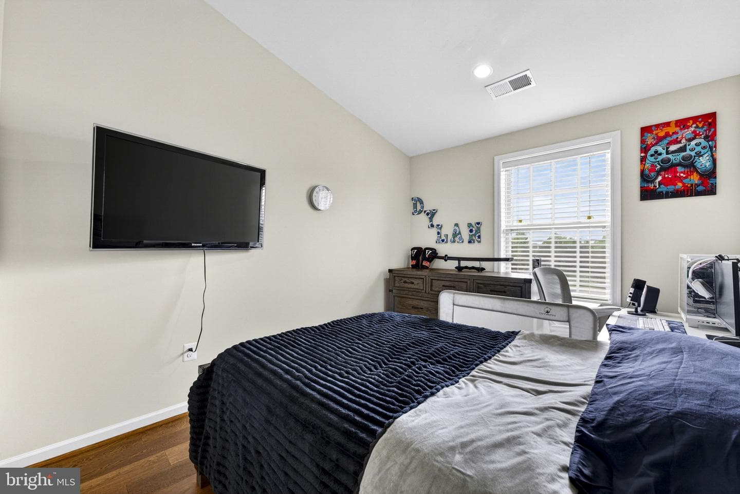 23430 Madison Heights Terrace photo 32