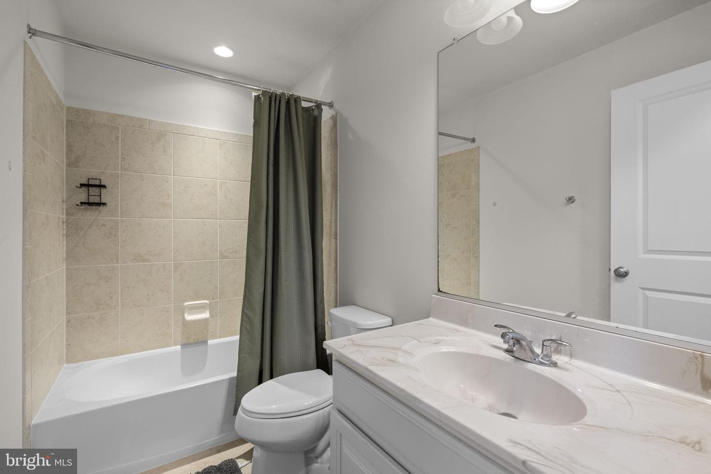 23430 Madison Heights Terrace photo 36