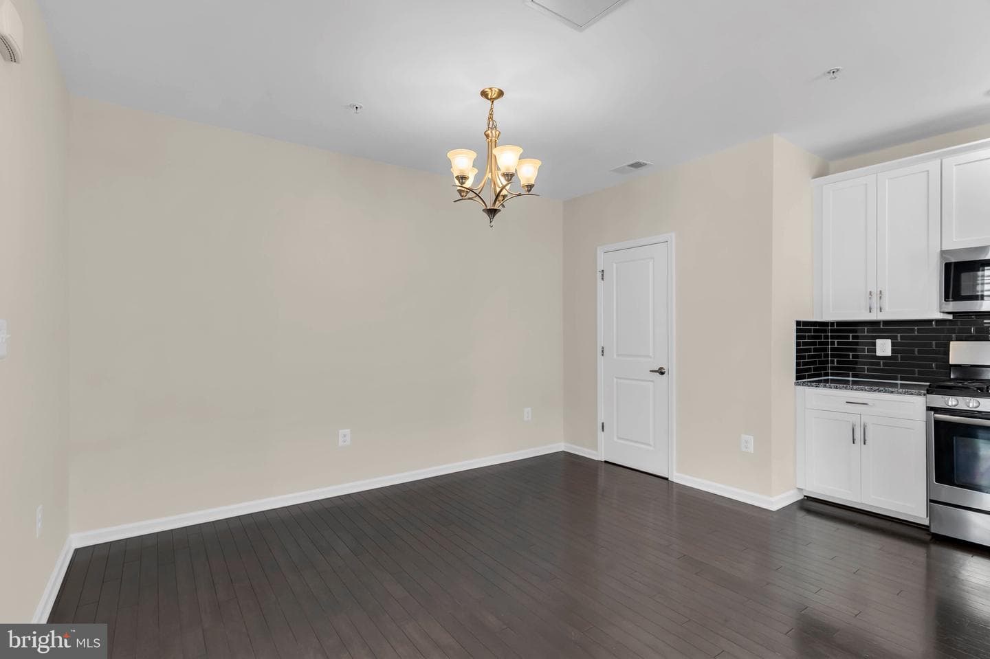 23300 Milltown Knoll Square #113 photo 15