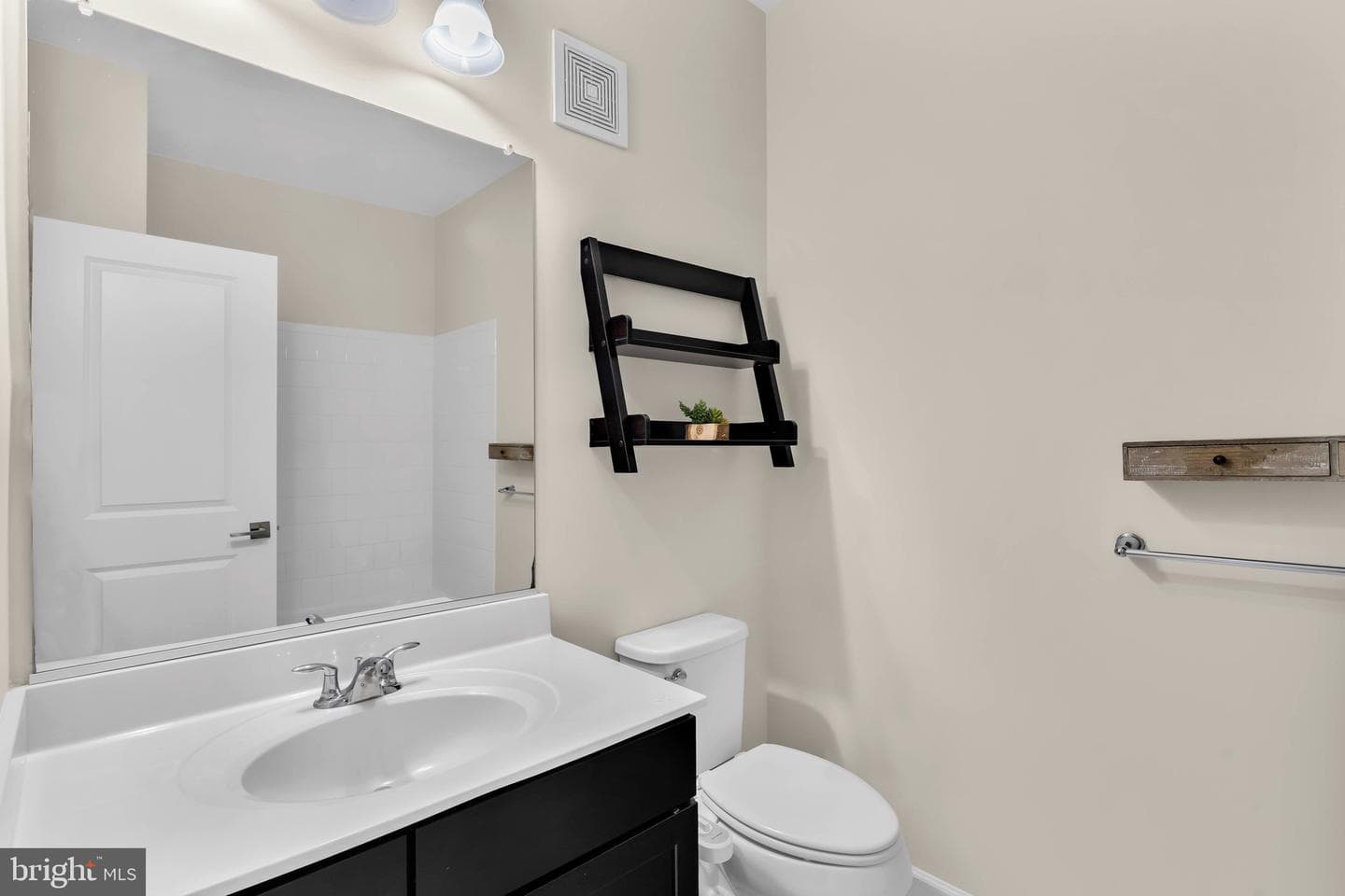 23300 Milltown Knoll Square #113 photo 31