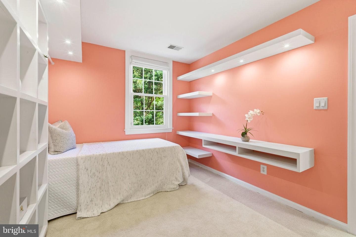 20888 Nerine Court photo 45