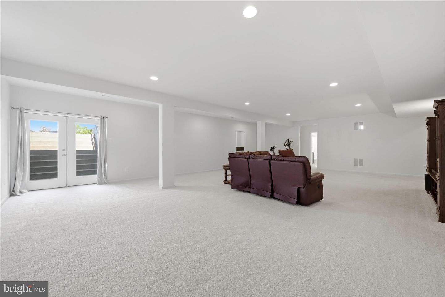 12104 Sunflower Field Place photo 44