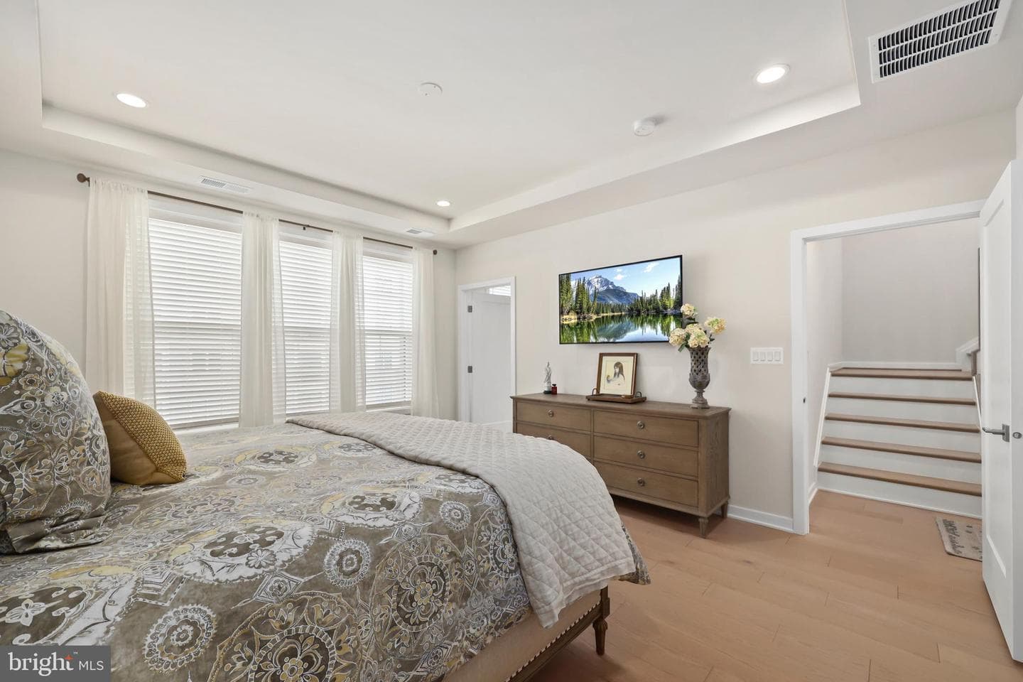 43909 Evelyn Path Terrace photo 24
