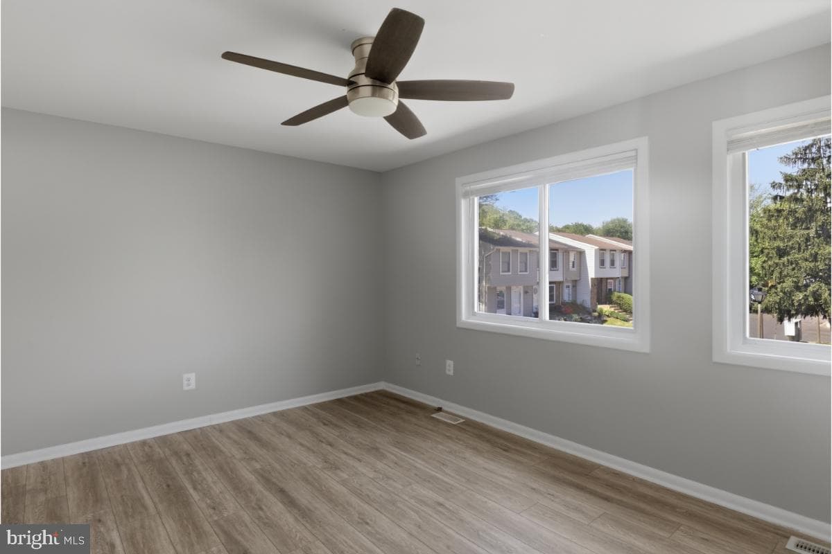 100 Marcum Ct photo 24