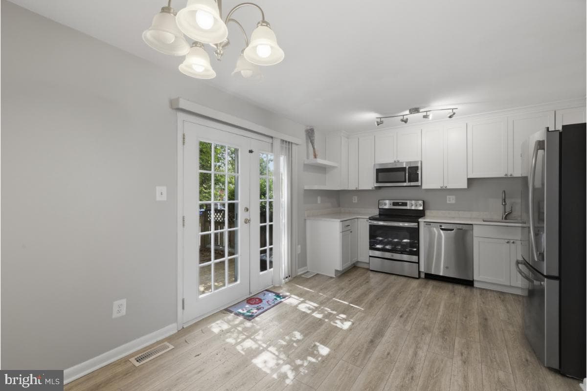 100 Marcum Ct photo 8