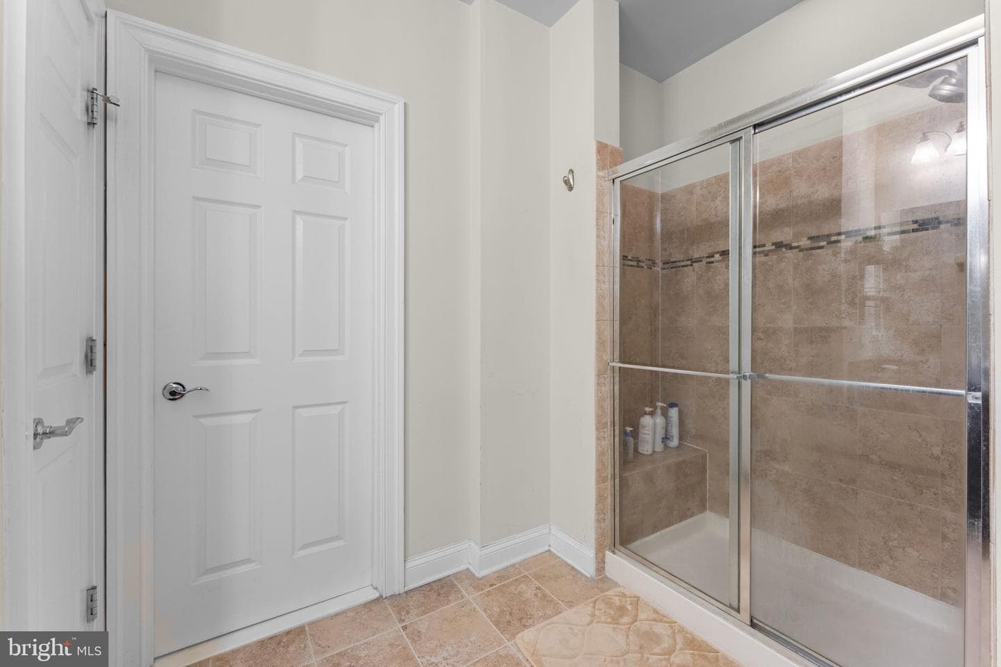 42831 Burrell Square photo 28