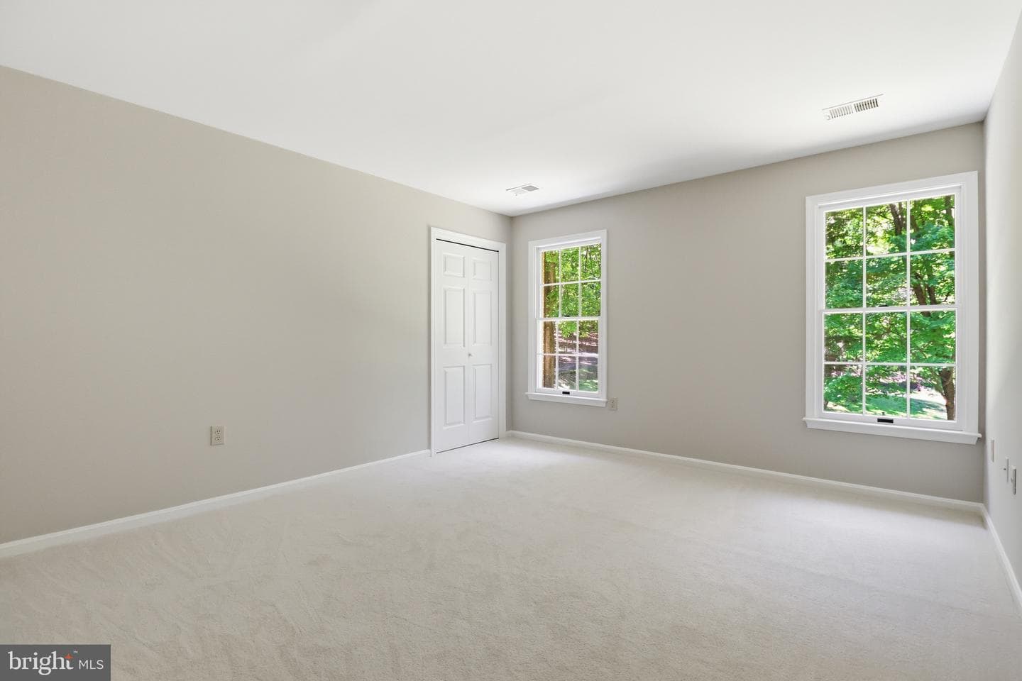 14424 Dove Ln photo 35