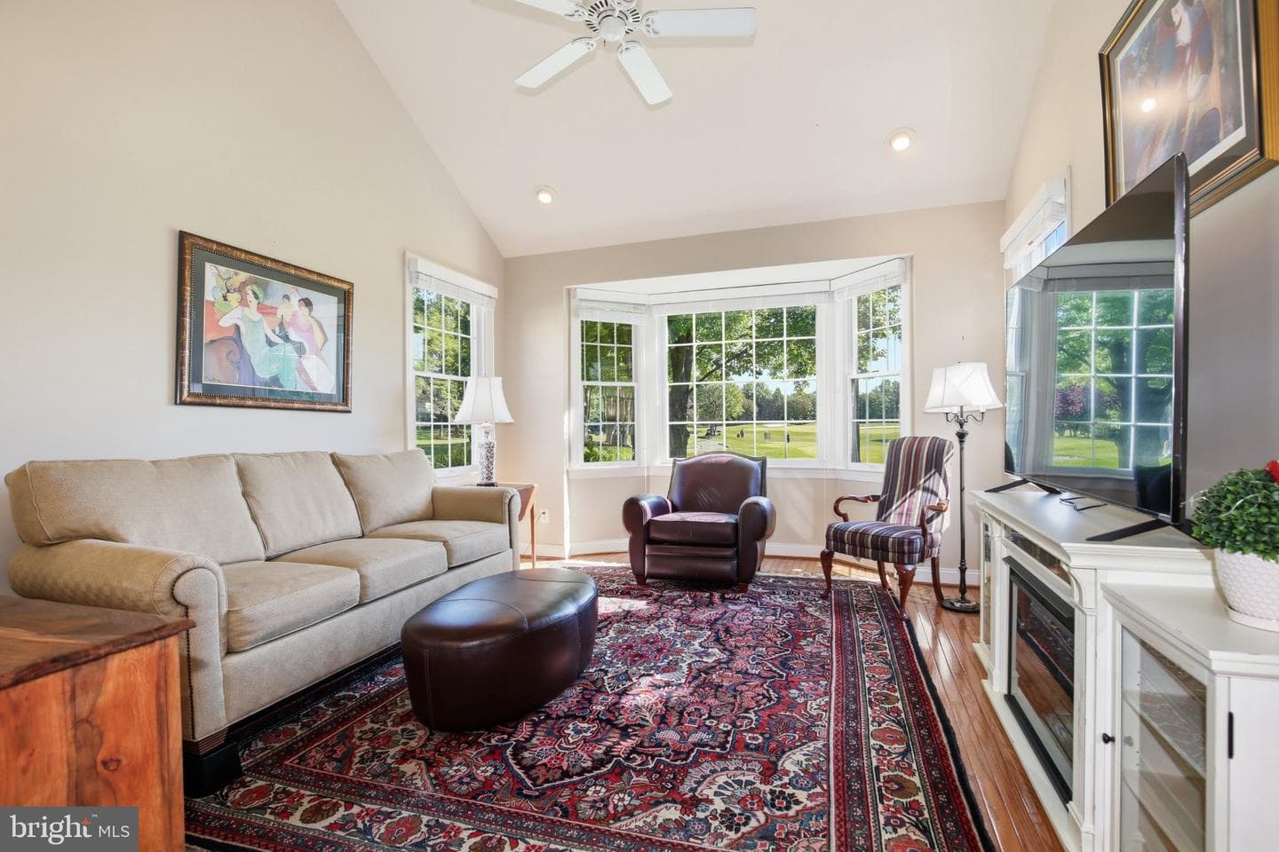 43464 Foxgrove Court photo 12
