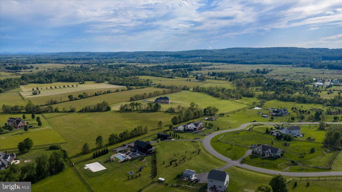 15028 Merritt Farm Lane photo 52
