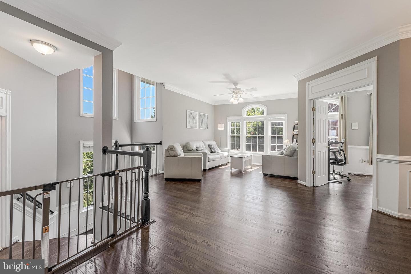 843 Revelstore Terrace NE photo 6