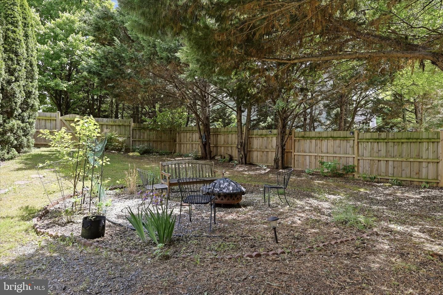 624 Newington Place NE photo 58