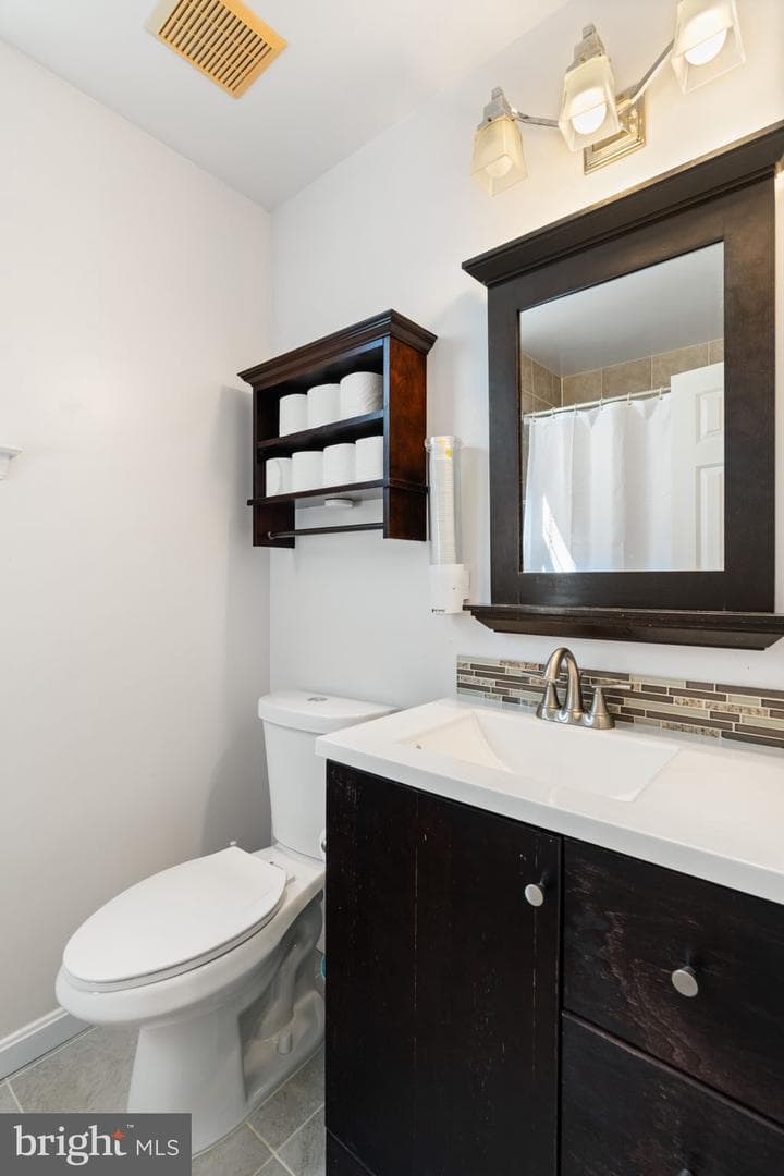 20893 Nerine Court photo 35